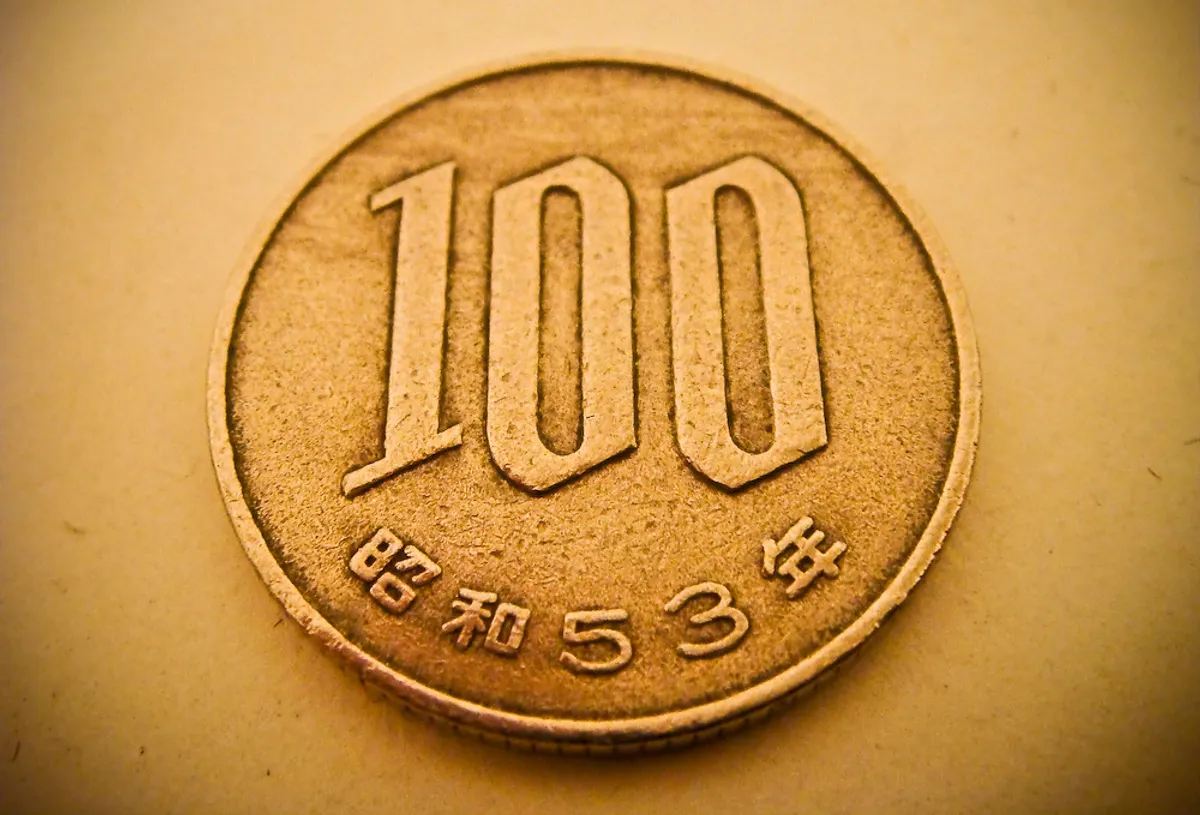 डोकोमो・सफ्टब्याङ्क・auको अनलिमिटेड योजना र राकुतेन मोबाइललाई गम्भीरतापूर्वक तुलना गरेको